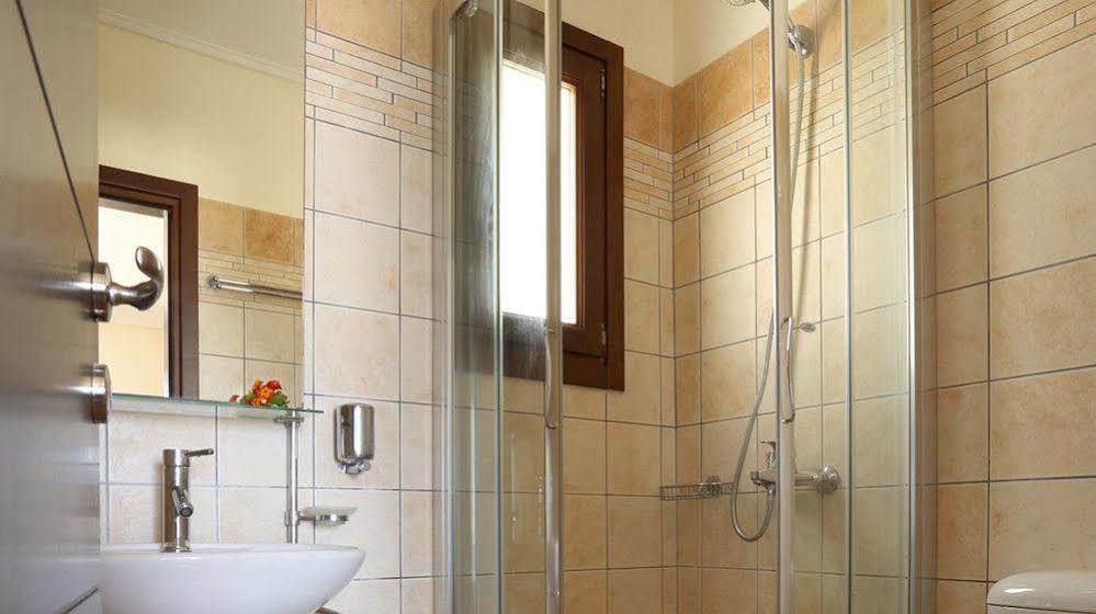 Aithra Apartments & Suites Gavrio Dış mekan fotoğraf