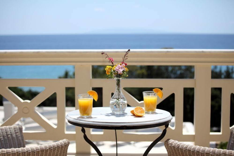 Aithra Apartments & Suites Gavrio Dış mekan fotoğraf